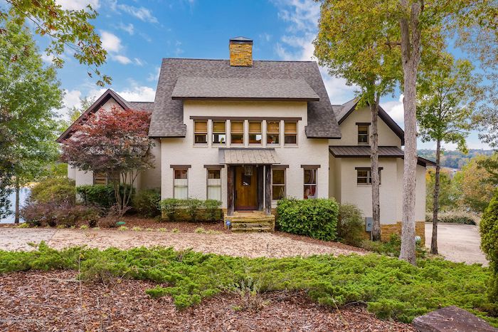 667 County Road 4240 Arley, AL 35541