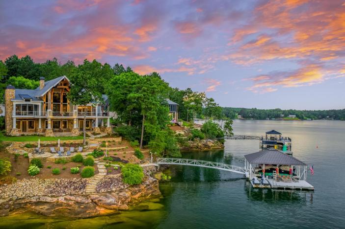 185 County Road 2022 Crane Hill Alabama 35053